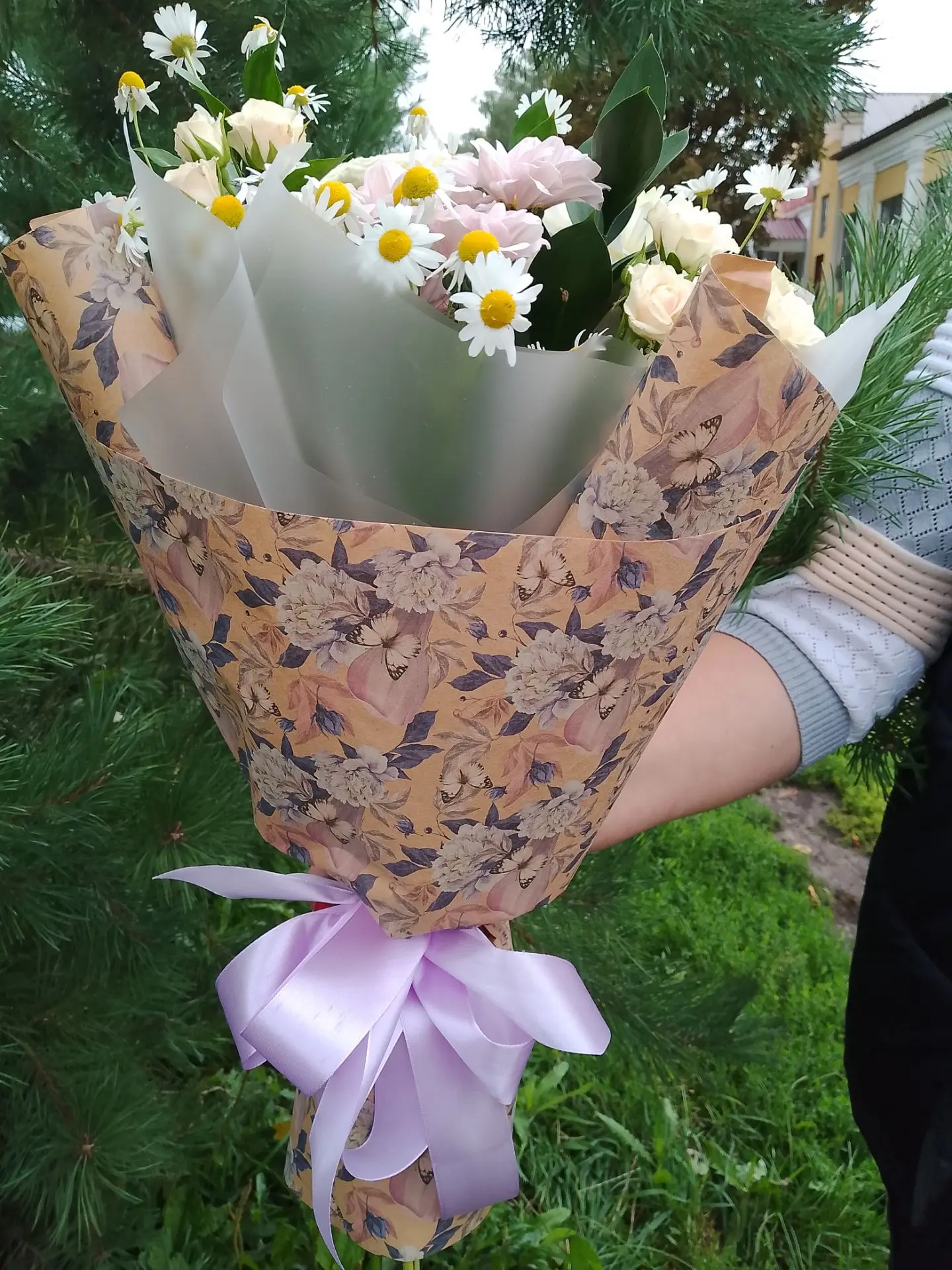 В наличии и под заказ 💜💜💜 букетики 💐💐💐 и композиции для Вас!!! С любовью ♥️ магазин "Маяк "!!!