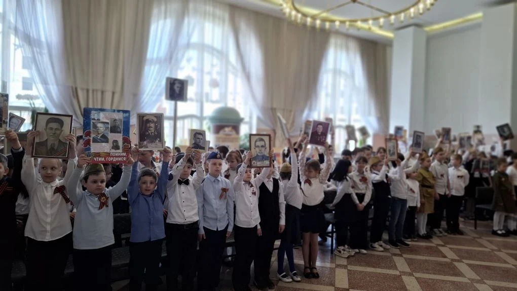 Три дороги к одной Победе: «Бессмертный полк» объединяет поколения!  В преддверии Дня Победы в нашем