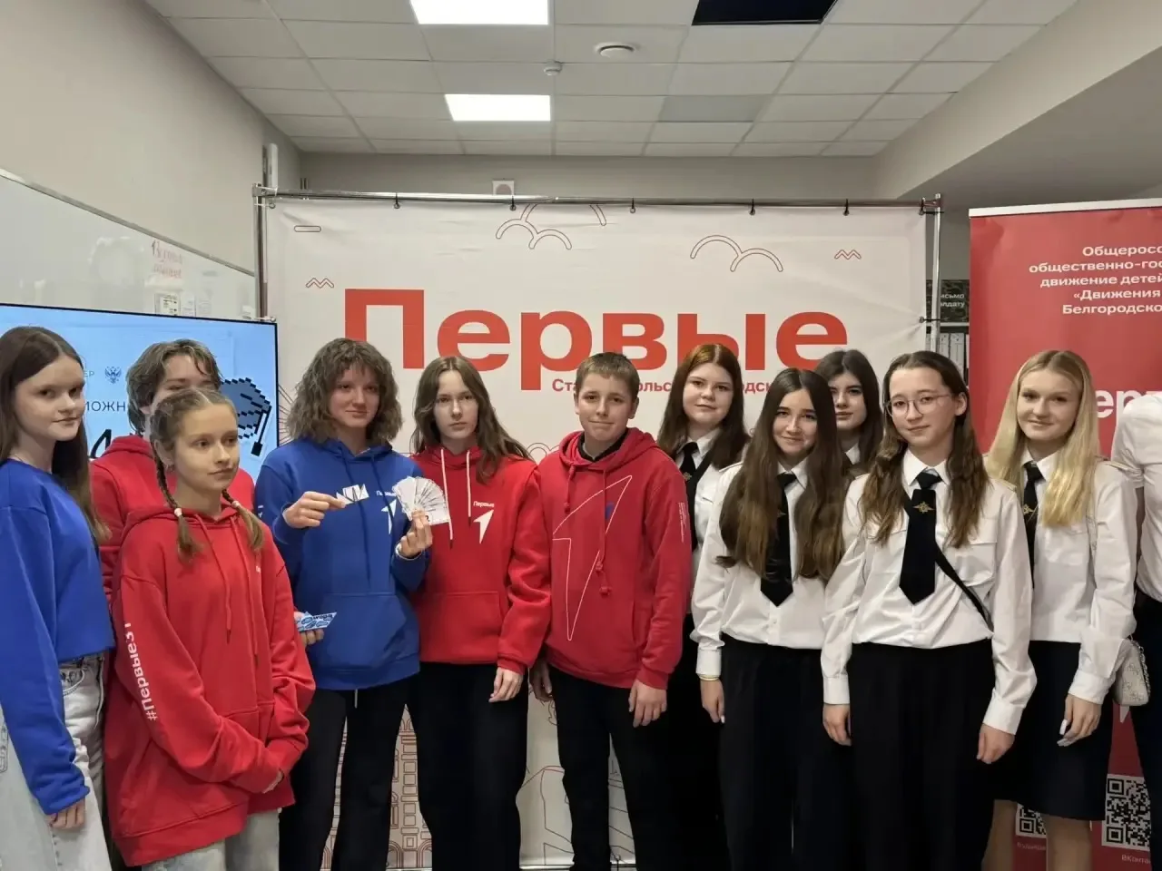 12 марта участники Движения Первых школы №34 посетили Центр молодежных инициатив, где для них провел