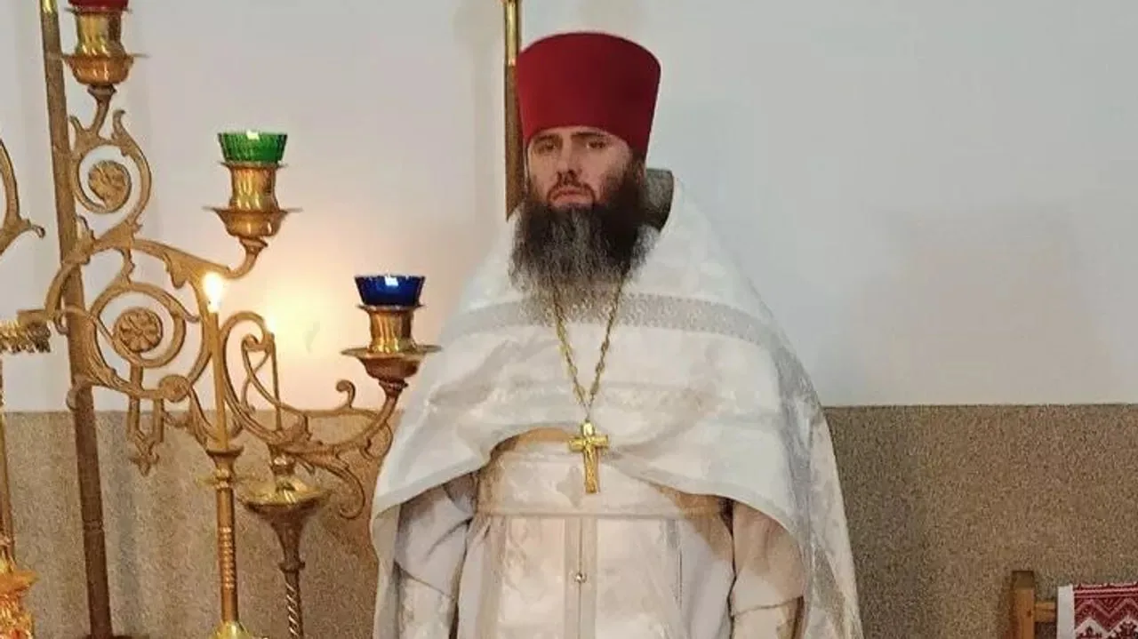 ☦️ Настоятеля храма УПЦ увезли из села в ночь перед Преображением