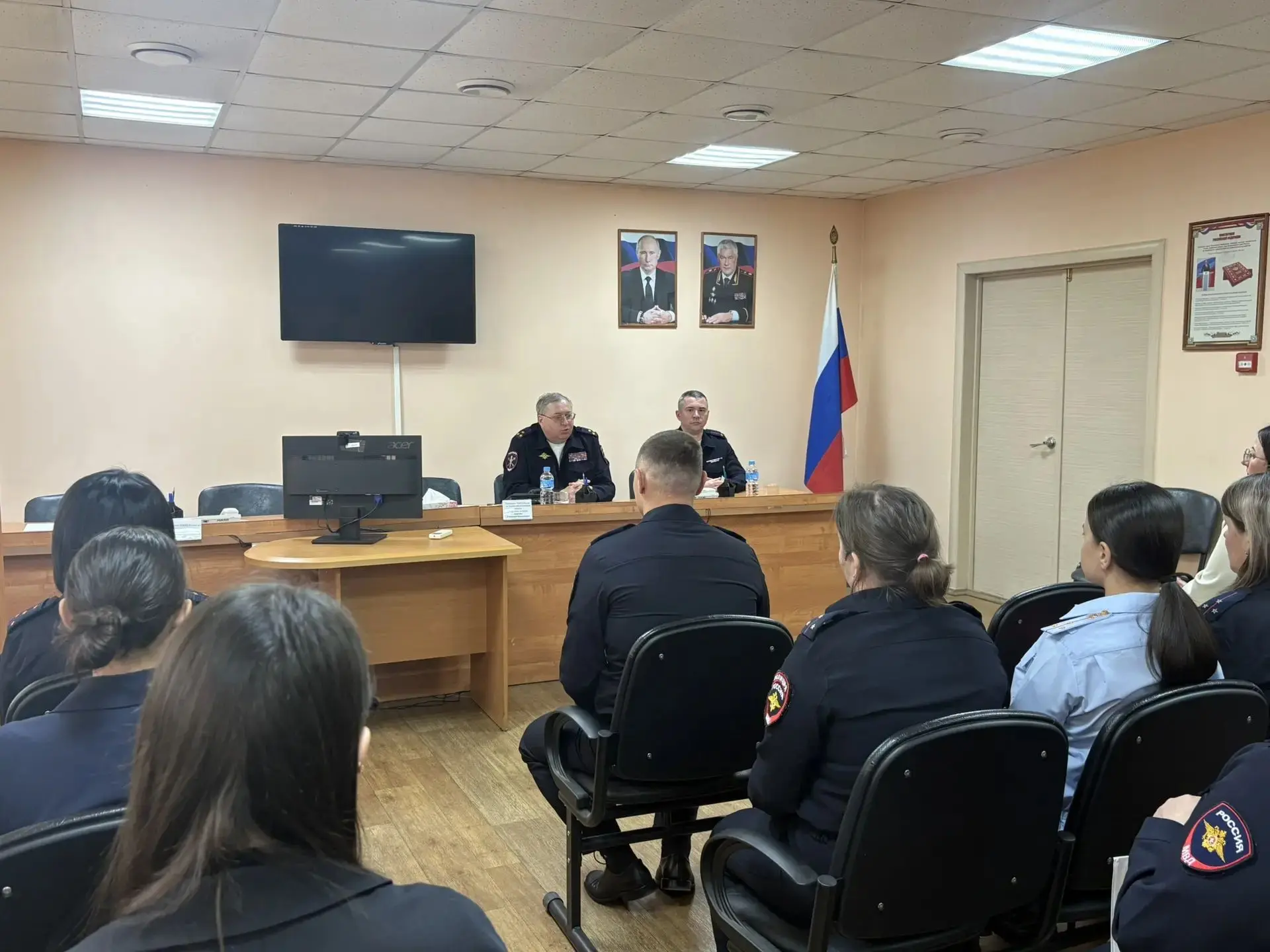 👮Начальник УМВД России по Еврейской автономной области полковник полиции Геннадий Бере...