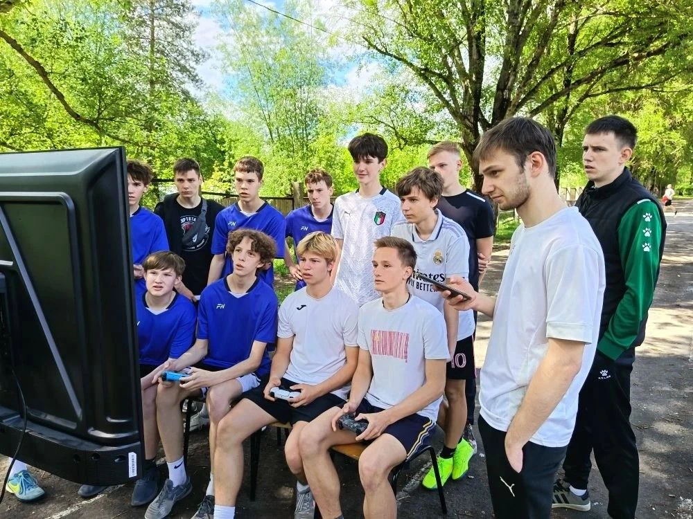 🥳 Фестиваль по Фиджитал спорту в нашей гимназии! 🏆 Состоялось торжественное открытие Фестиваля по Фи
