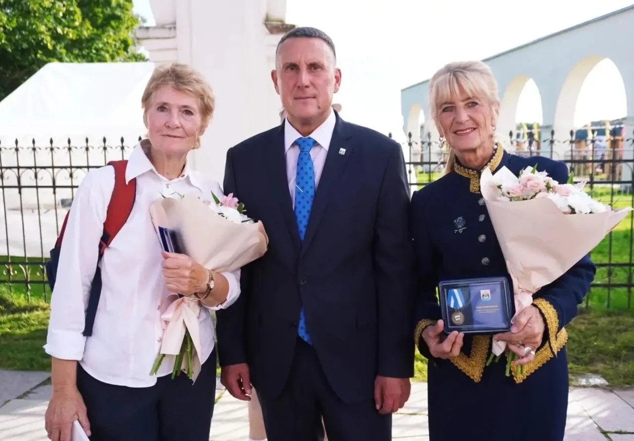 Маргарита Васильевна Лихачёва получила городскую награду в день рождения Великого Новго...