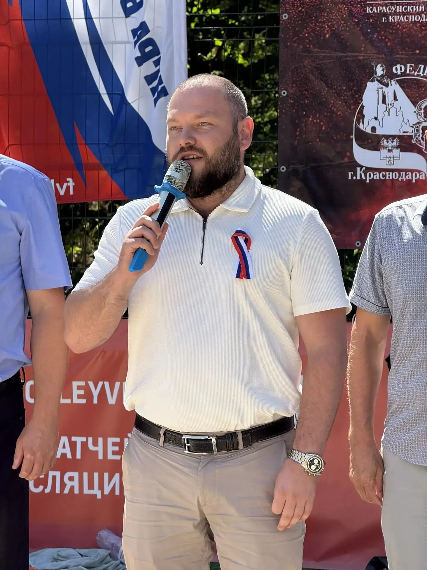 "Волейбол - это игра, где побеждают характером".