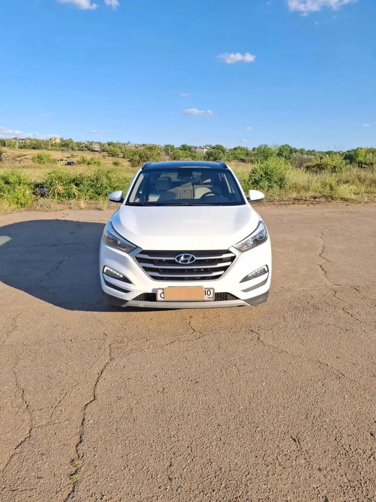 Продаю Hyundai Tucson, III поколения, 2017 года выпуска, 4WD, пробег - 154 т.км.

Экономичный и дина