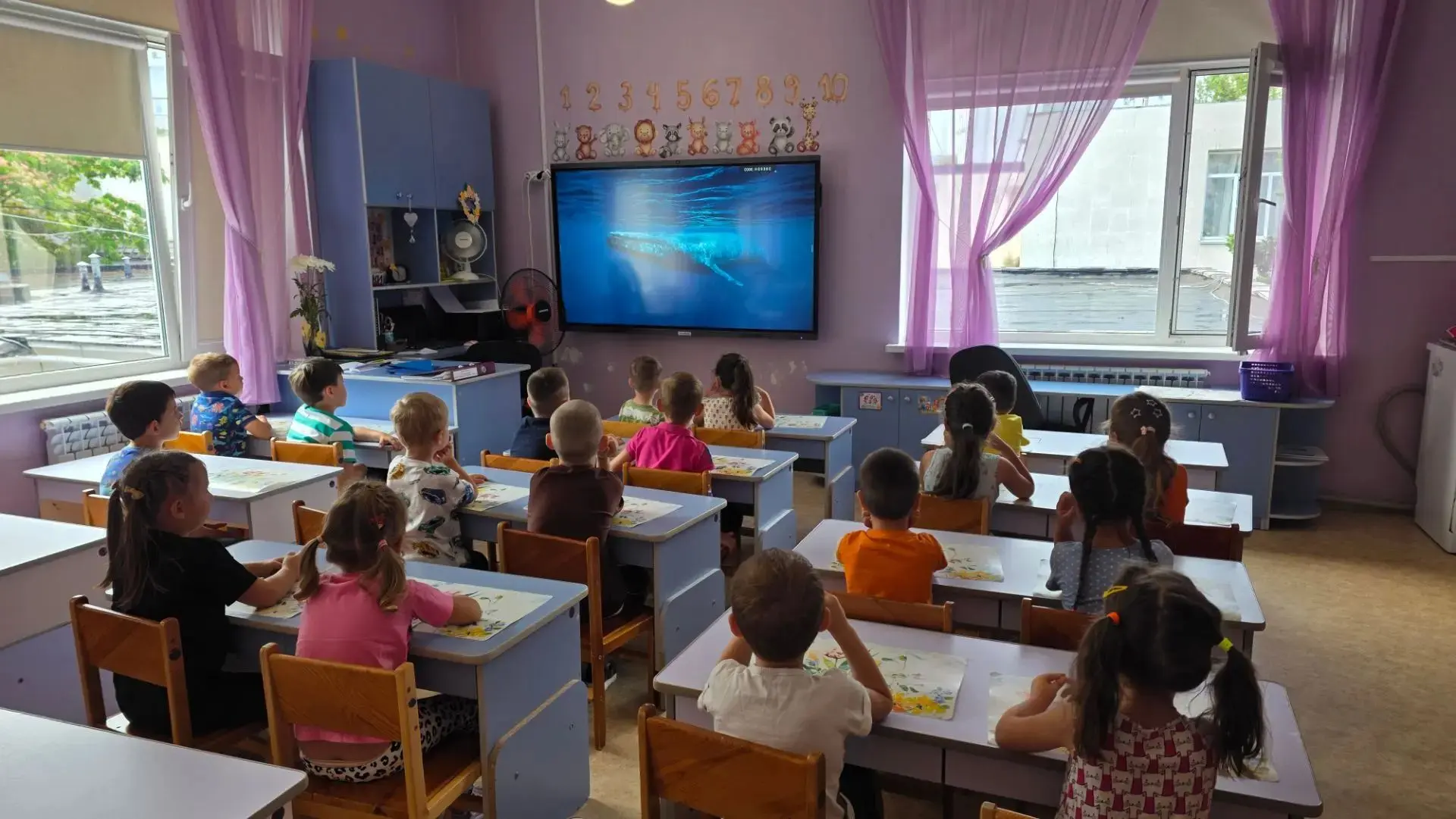 Синие киты🐳

Сегодня, 23 июля, во всём мире отмечается Международный день китов!  И наши «Звёздочки