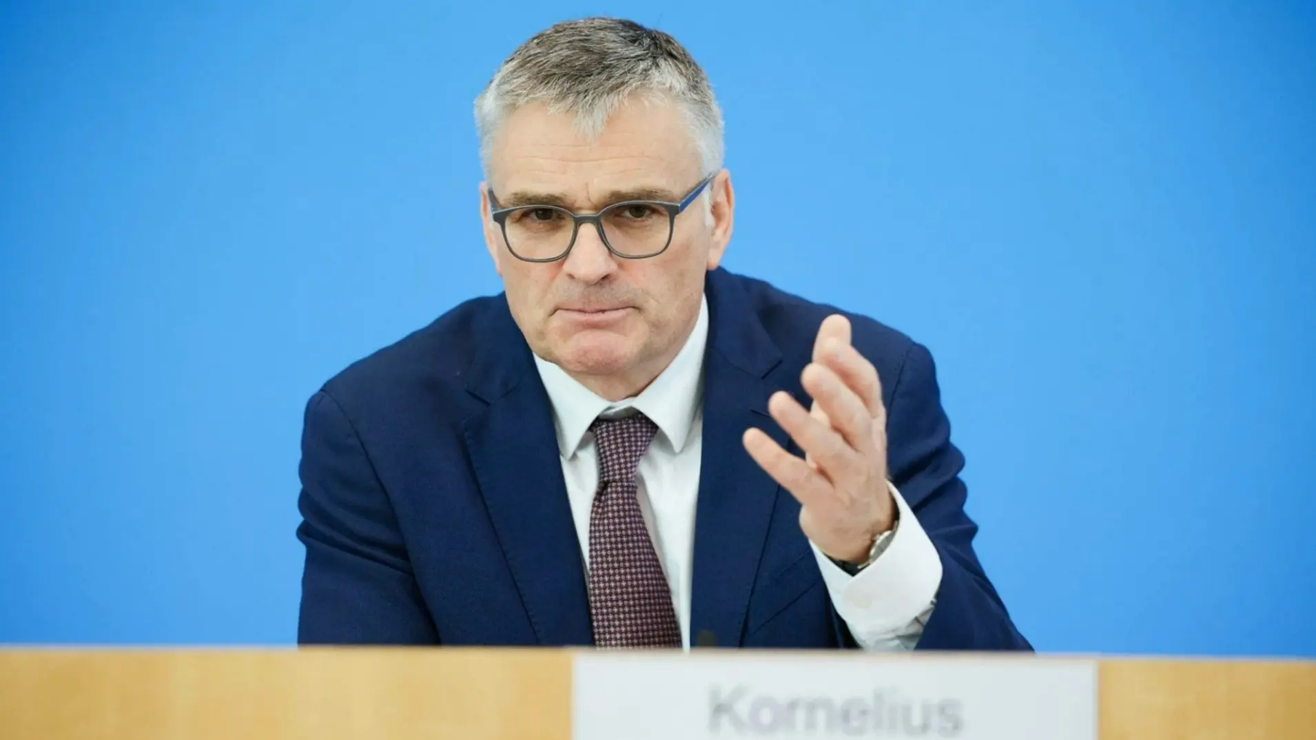 Пресс-секретарь немного канцлера заявил, что Европа готова взять на себя главную роль «на переговора