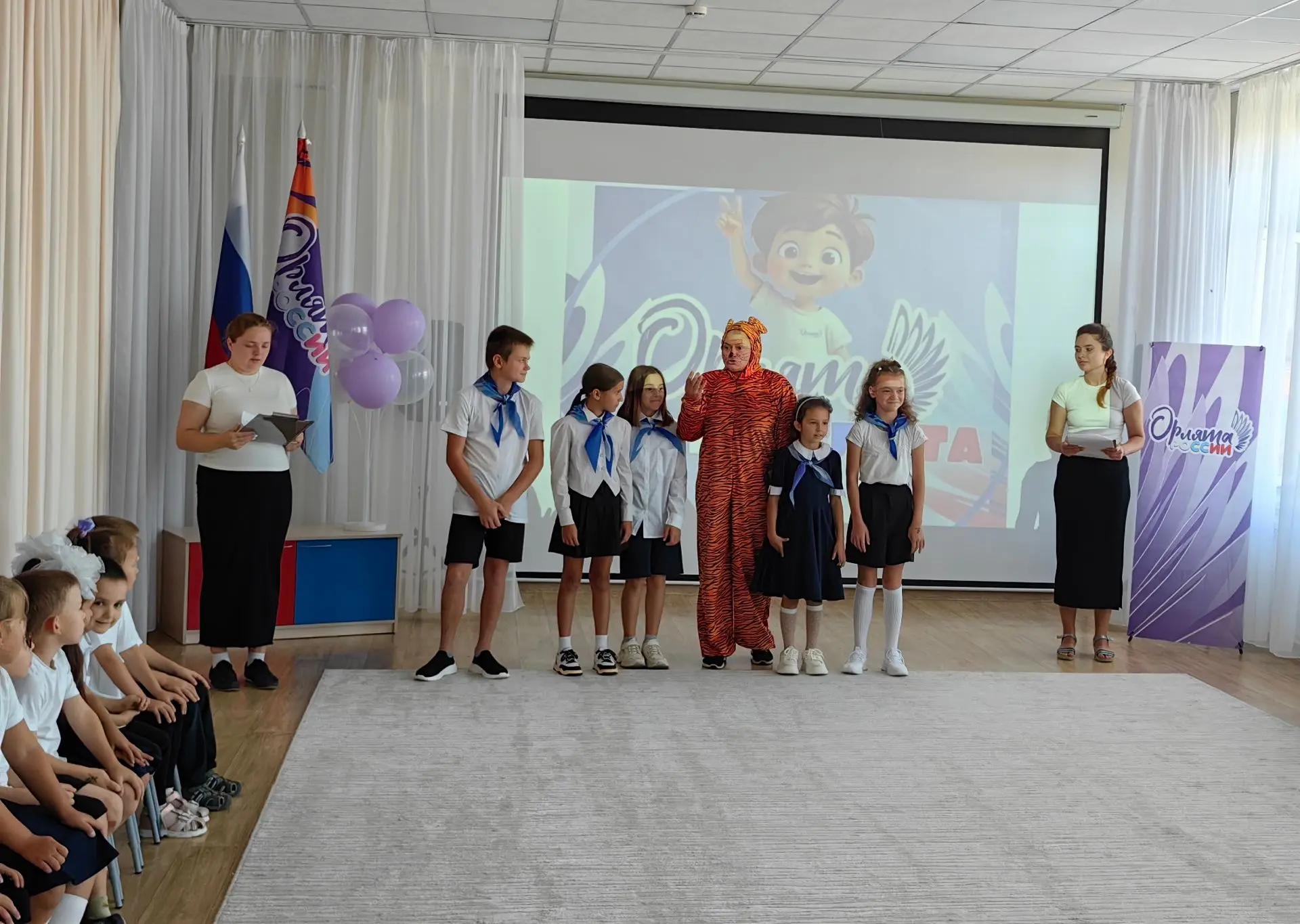 В нашем детском саду прошло торжественное мероприятие - посвящение в "Орлята-дошколята"...