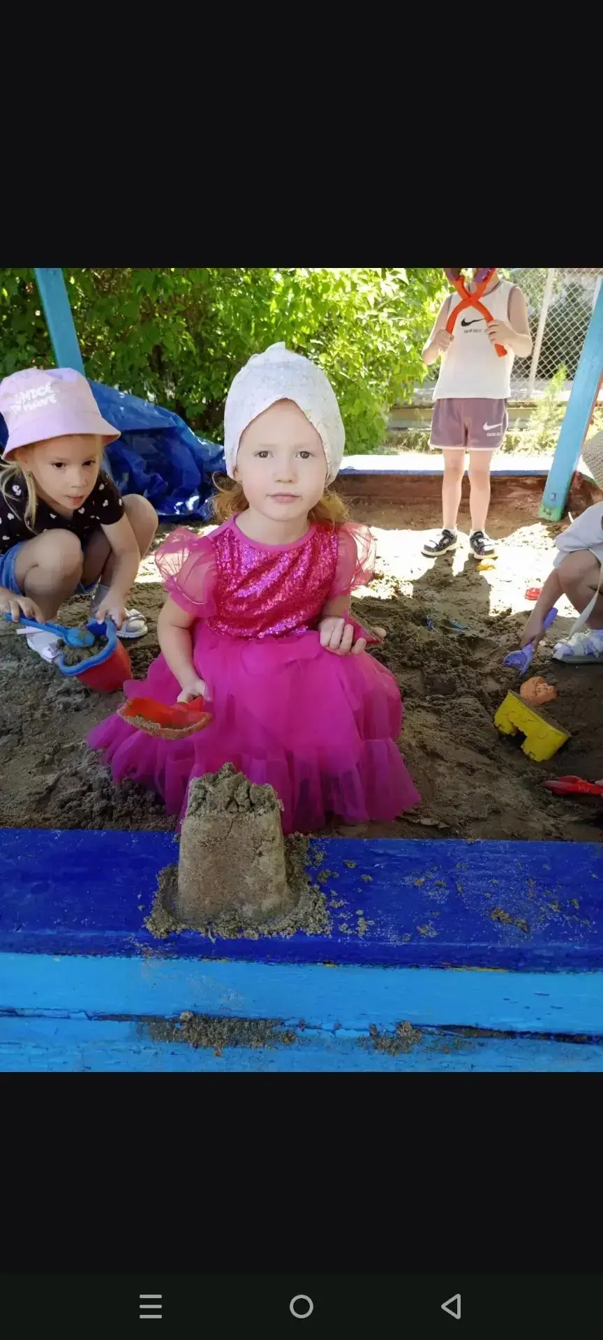 "Песочные фантазии" 🏖️Песочница по-прежнему любимое место малышей, она открывает огромные возможнос