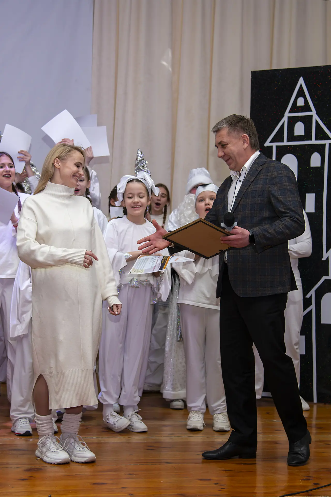 #85школа_события #85школа_школьныйтеатр 23 января был дан старт месячнику патриотического воспитания