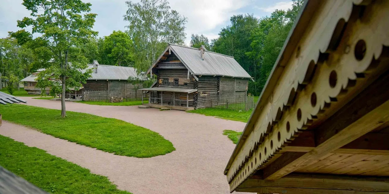 Музей «Витославлицы» в Великом Новгороде