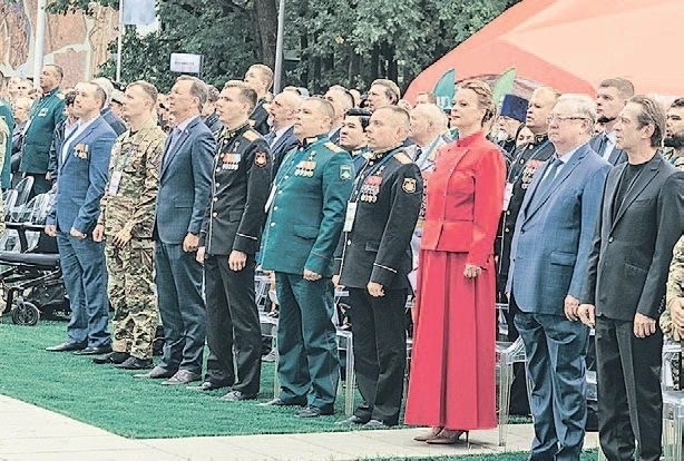 Я хочу, чтобы богиня победы всегда была с нашими защитниками и вместе обязательно побед...