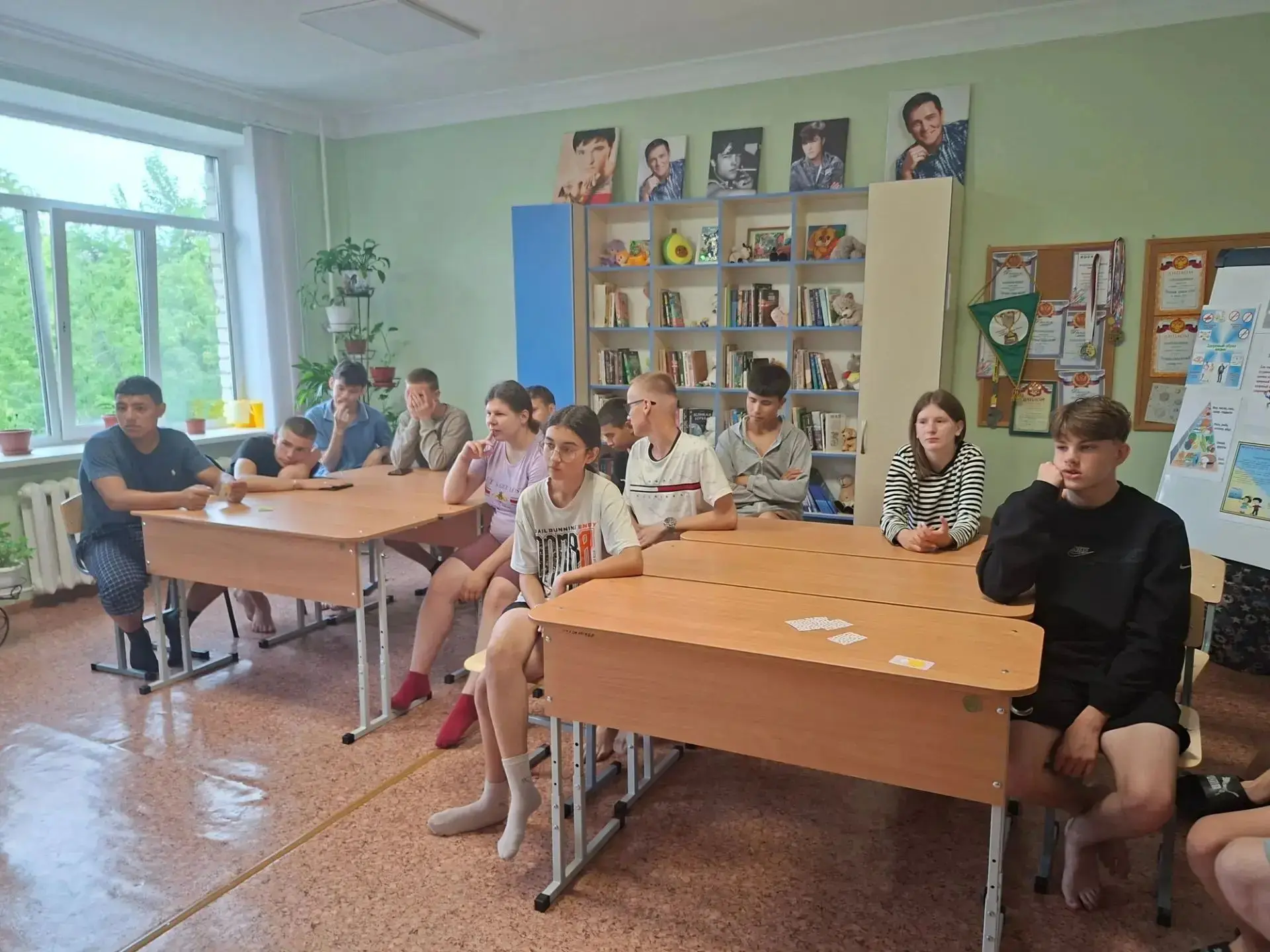 Сегодня в шестой семье состоялась квест-игра под названием «Наше здоровье — в наших руках». 

В ходе