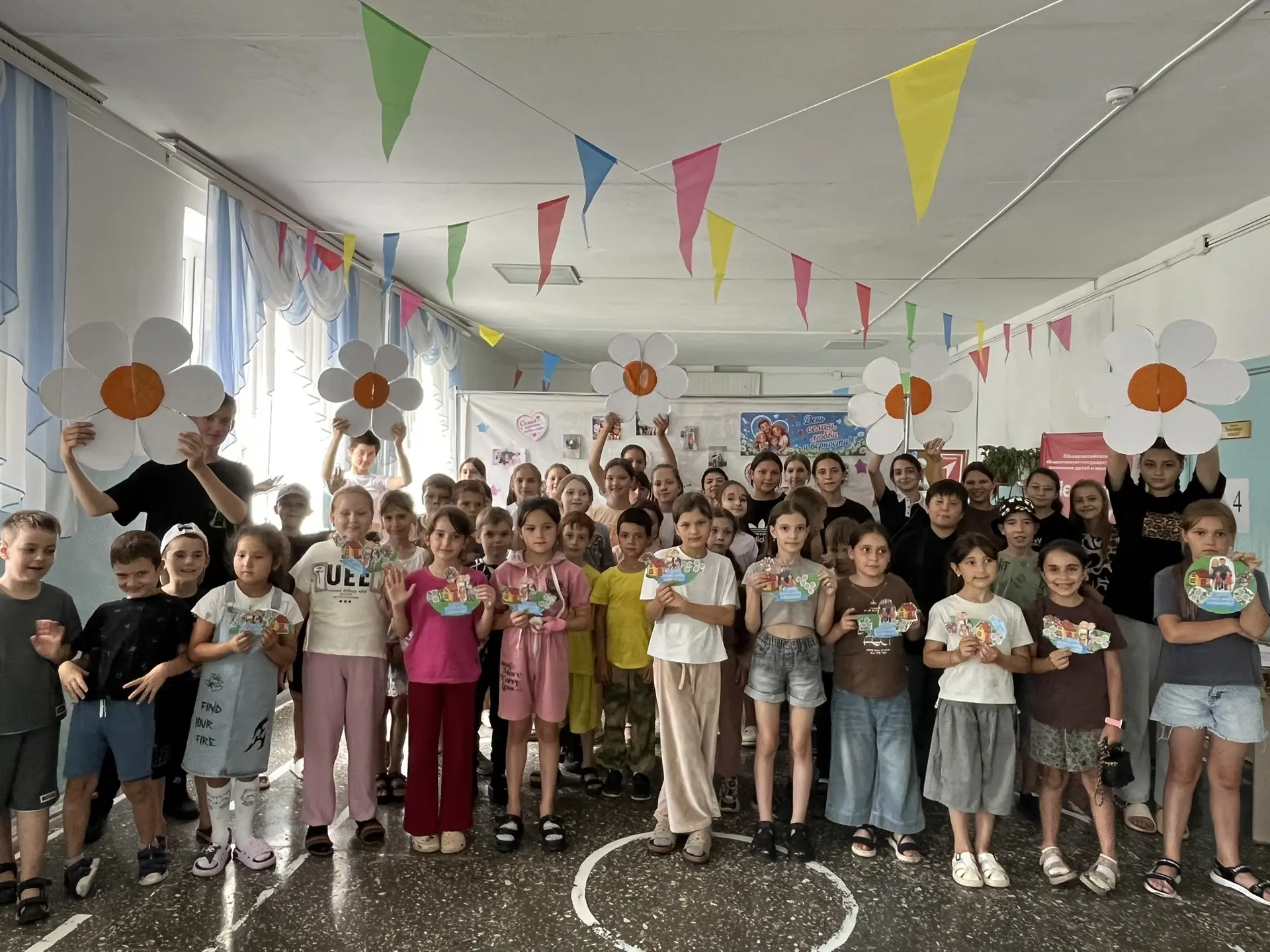 🌸 День 8: «Забота» в лагере «Улыбка»

8 июля в нашем лагере прошел под знаком тепла, внимания и заб