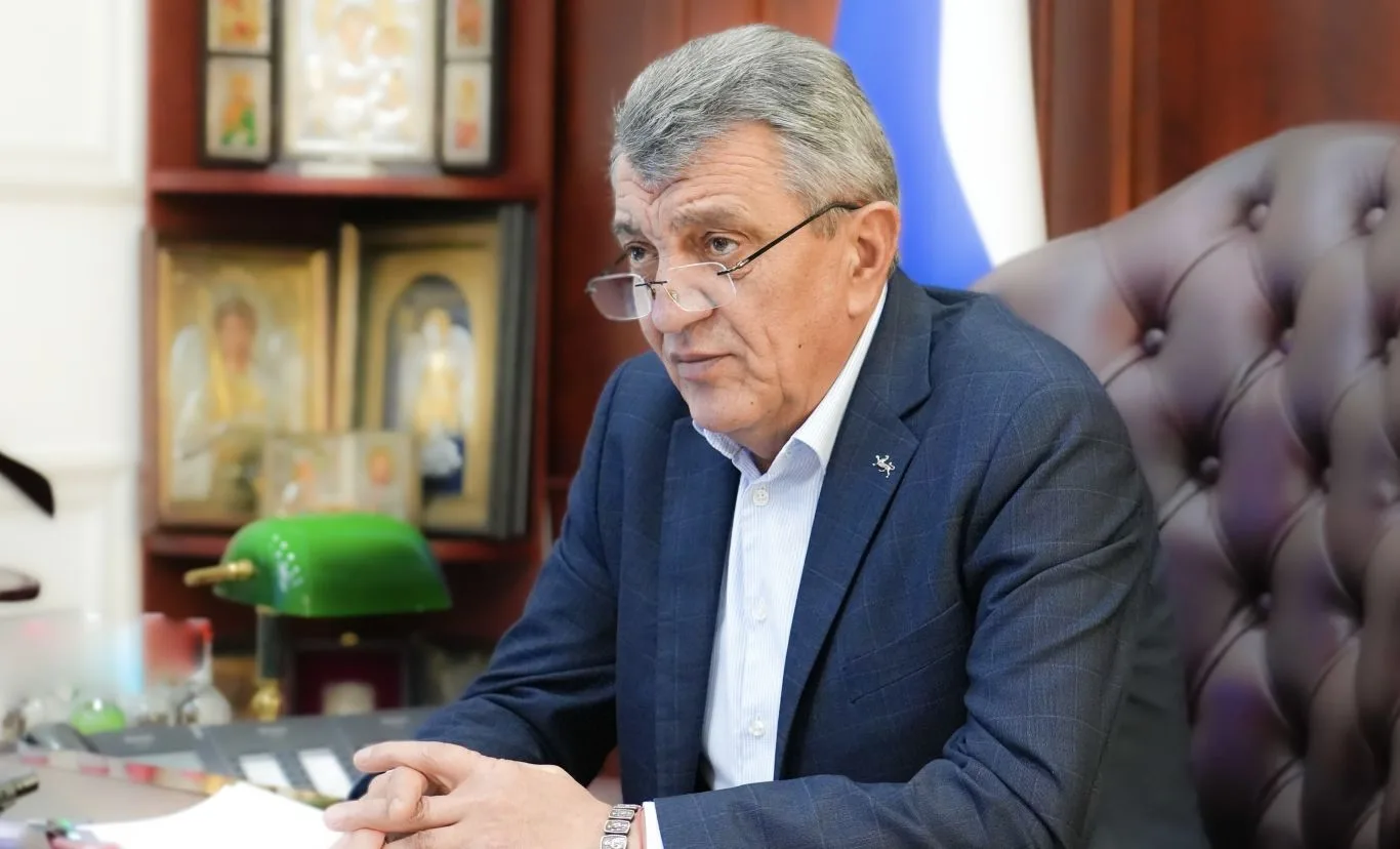 Глава РСО – Алания Сергей Меняйло провел рабочую встречу с генеральным директором ООО «...