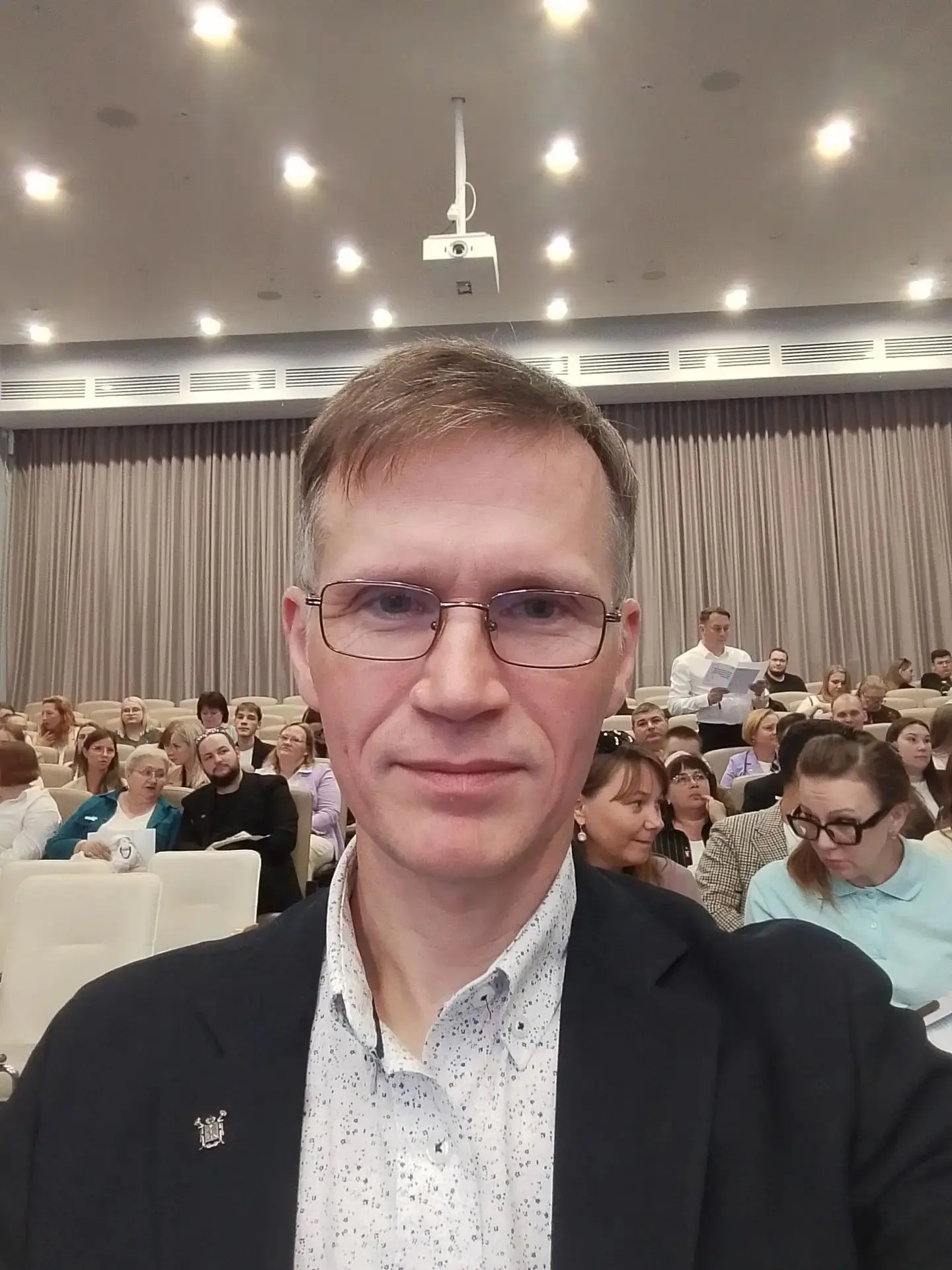 🔖 Заместитель директора Дома молодёжи «Царскосельский» Алексей Викторович Жуков принял...