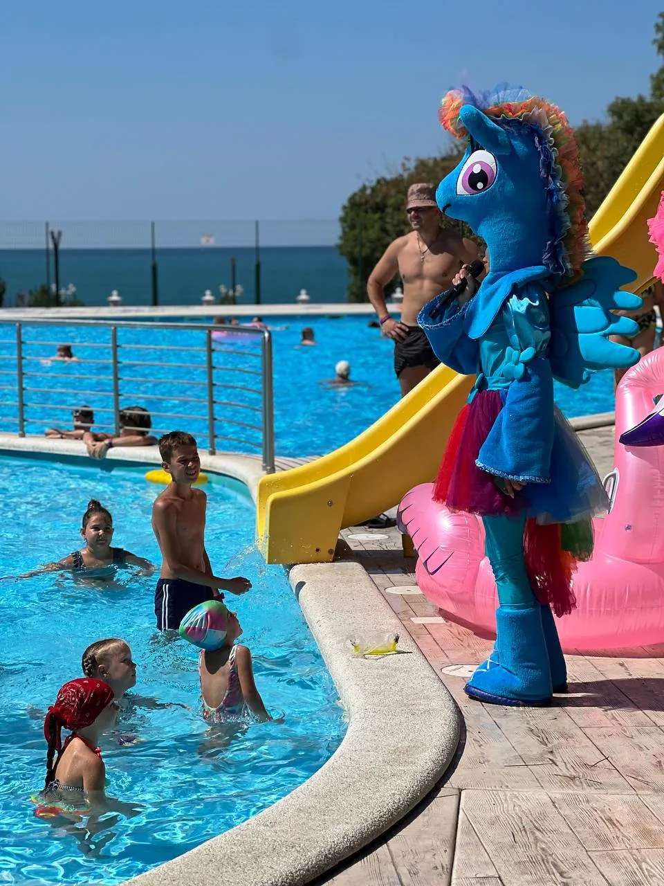 Отличный отель с полным набором услуг 🏖️

👍🏻 ПРИВЕТЛИВЫЙ БЕРЕГ 3* (Геленджик)

✔️Шикарное место р