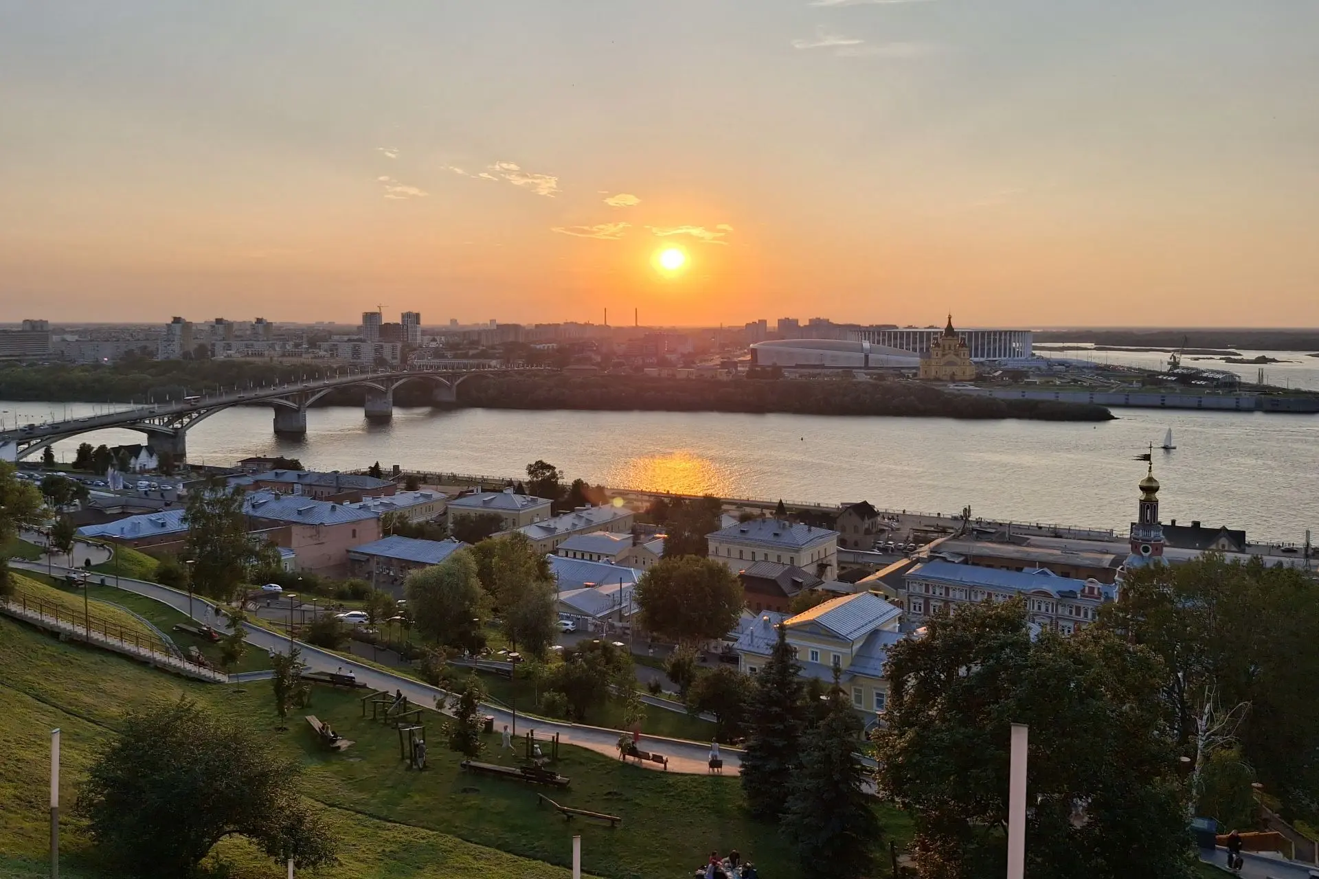📸 Итоги фотоконкурса «По России с любовью…»!

Студенты и преподаватели показали красоту нашей стран