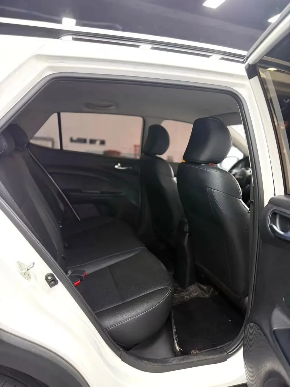 Kia Stonic (KX1) из Китая — компактный и стильный кроссовер за 1 355 000р.!   • дата выпуска 2022/01