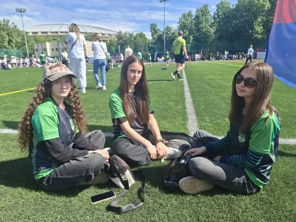 🏆⚽ В олимпийском комплексе «Лужники» в Москве прошёл Фестиваль школьного и студенческого спорта.  На