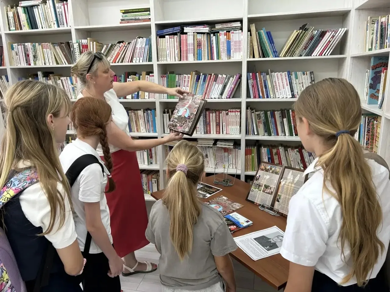 В детской библиотеке ст. Динской ко Дню солидарности в борьбе с терроризмом прошел  уро...