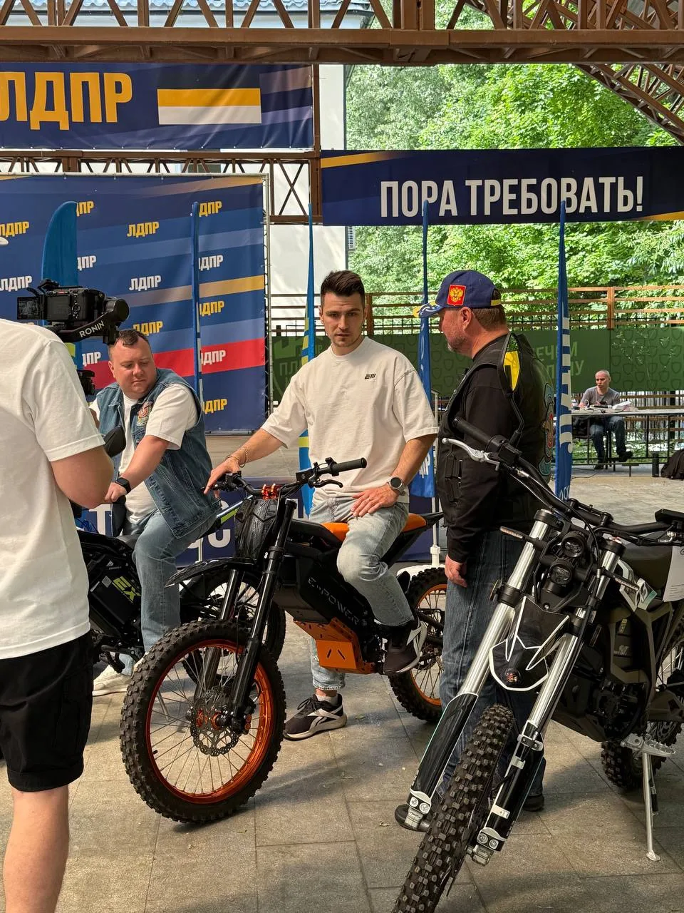 ℹ️ В четверг, 4 июня, мы встречались с депутатом Атмаховым Владиславом Олеговичем, кото...