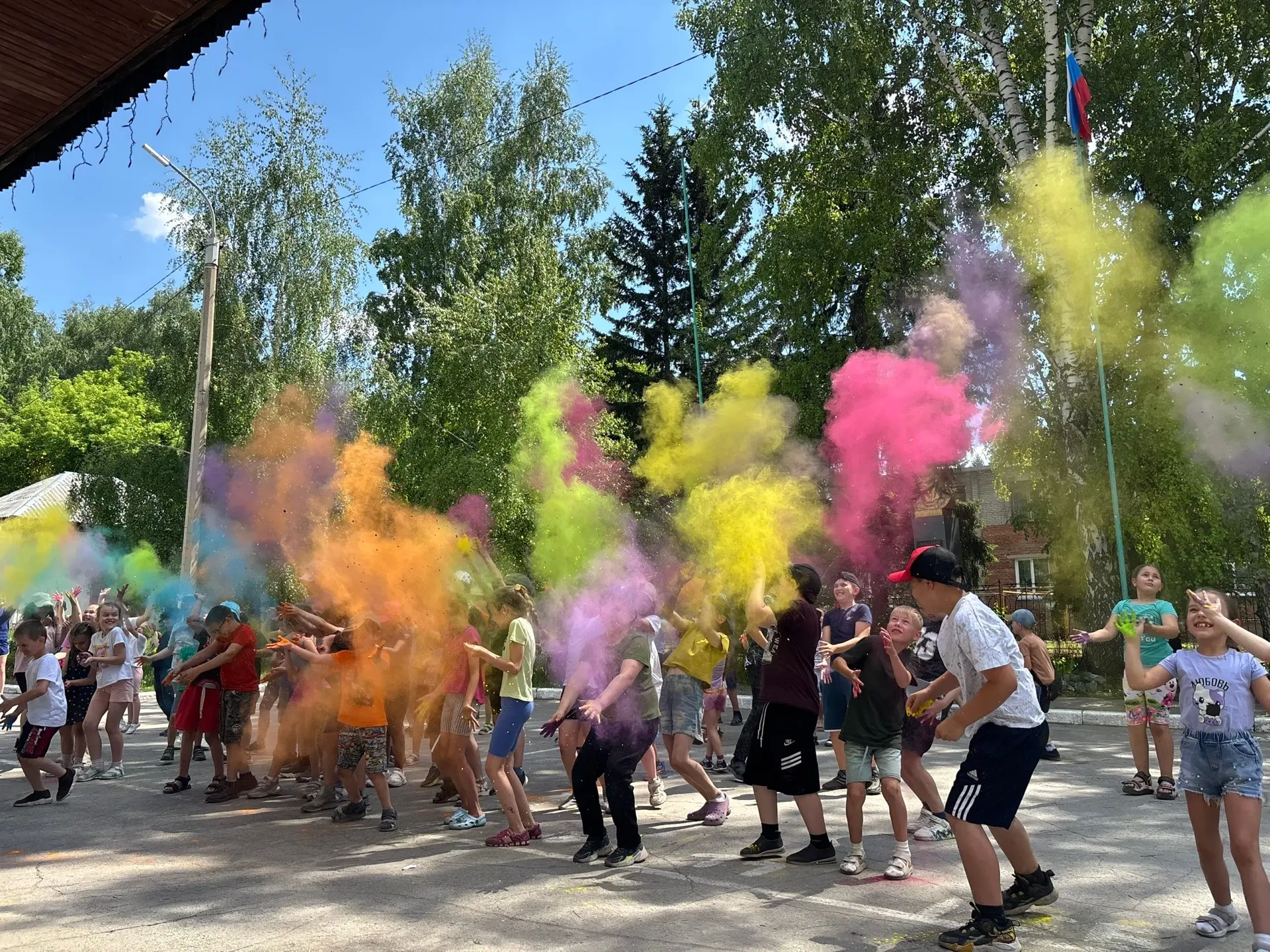 🎉 «Семицветик»: как мы прожили эти дни на одном дыхании!

Эти несколько дней в нашем лагере пролете