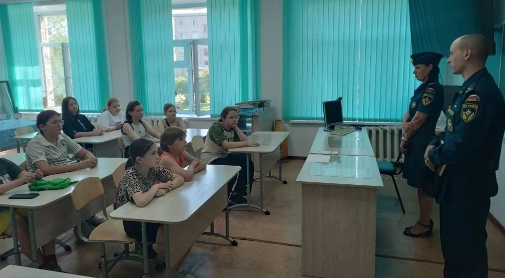 🔥Лето, жара, мангал дымит... А вы помните о правилах? 🔥
🌿Сезон пикников и шашлыков в самом разгар