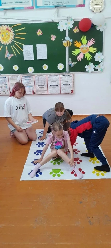 💫✨🌟  Воспитанники дневного лагеря пребывания "Импульс" отряда  "Лучики" посетили библ...