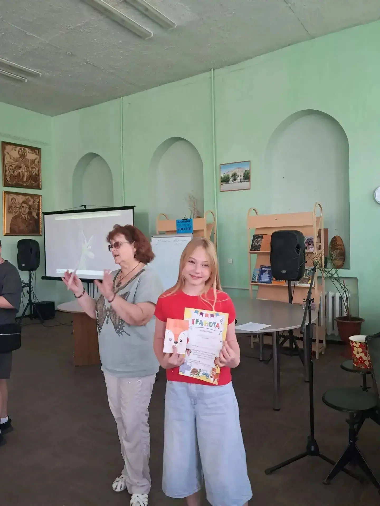 Наши ребята из пришкольного оздоровительного лагеря "Солнышко" были приглашены на литературную спарт