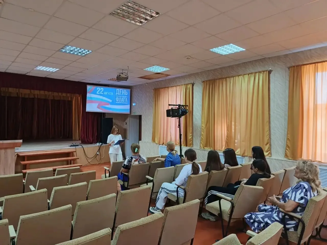 В преддверии одного из главных государственных праздников — Дня Государственного флага ...