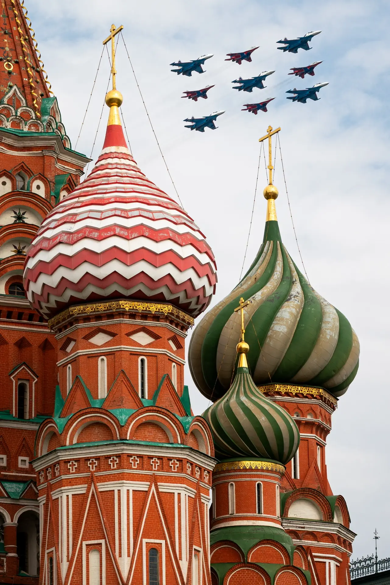 Показывали Москве именинников сегодня 🥳