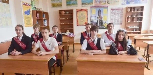 Спешим поделиться радостной вестью из МБОУ СОШ № 3 имени В.А. Ермолаева села Шедок!🎉               