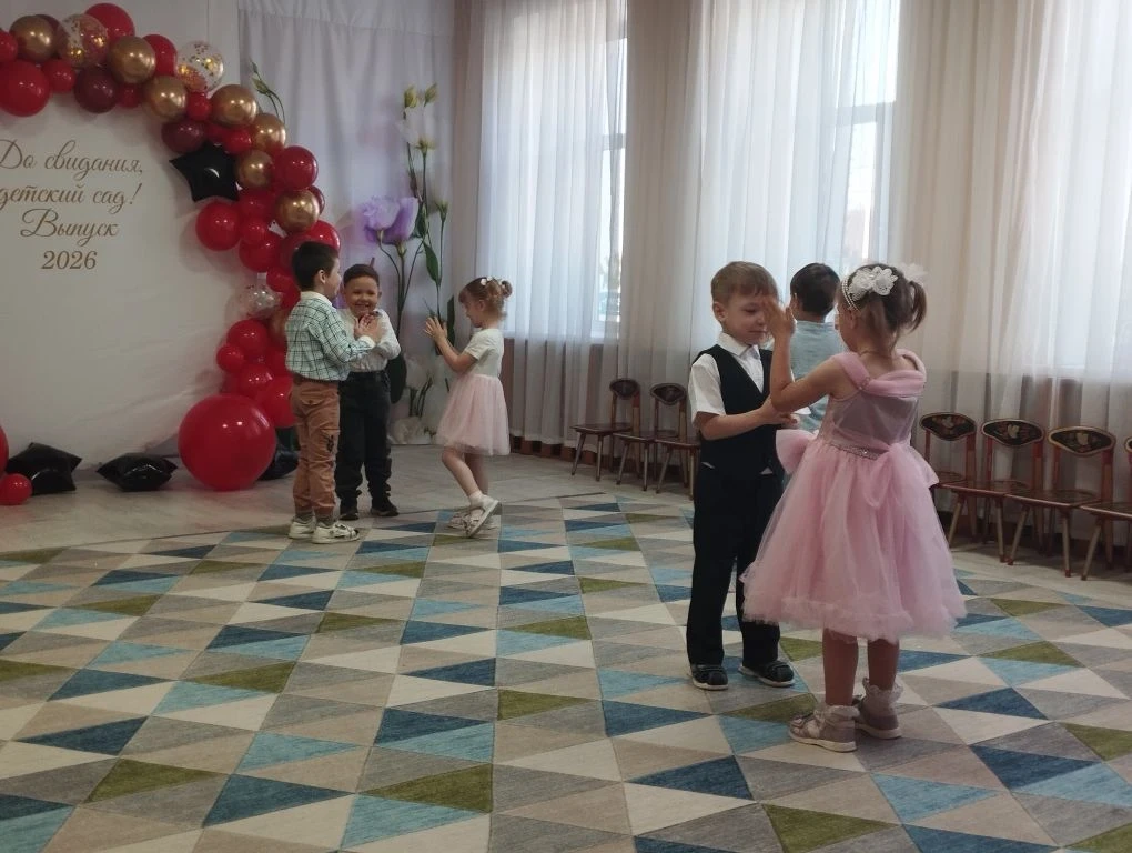 🎼 МУЗЫКА ОБЪЕДИНЯЕТ: СОВМЕСТНОЕ ЗАНЯТИЕ В ДЕТСКОМ САДУ