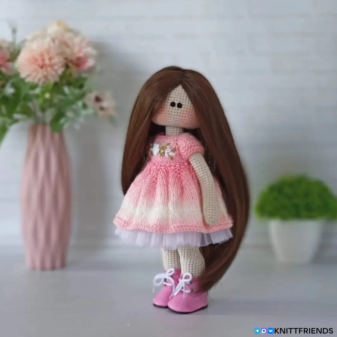 Платье для куклы
Автор: evgesta dolls