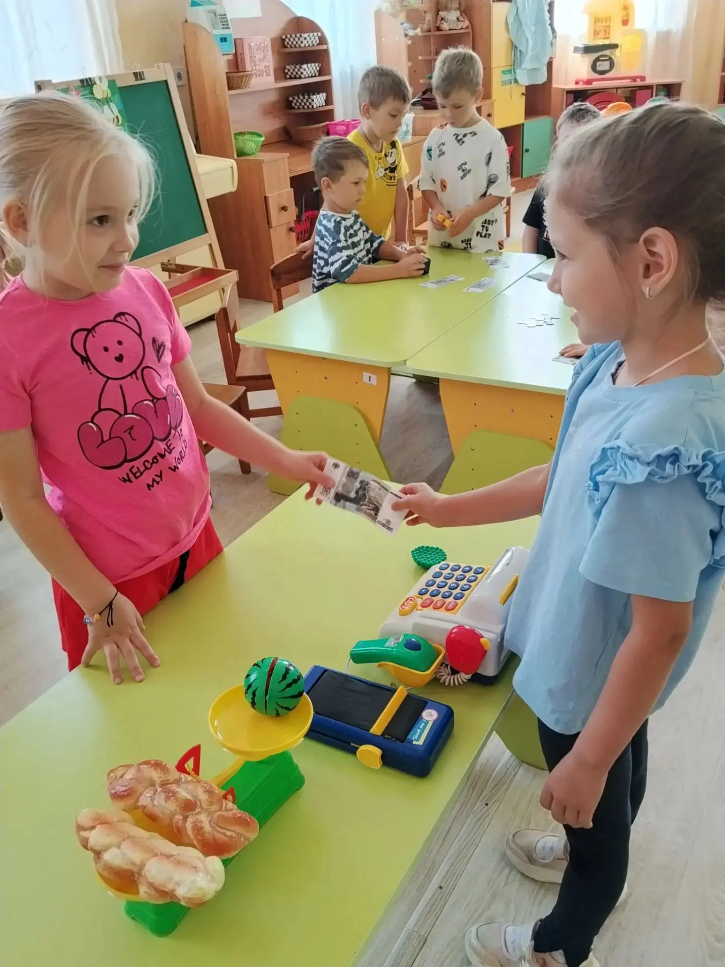 👨‍🦰👩‍🦰 Финансовая грамотность для детей — это обучение тому, как правильно зарабаты...