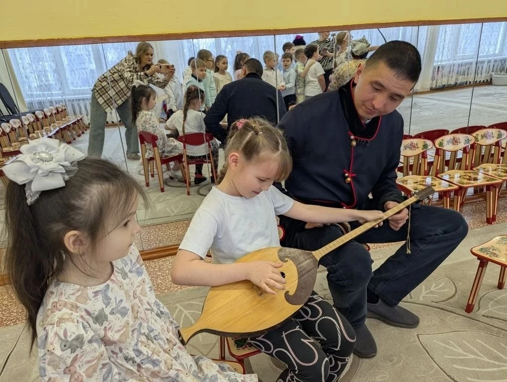 Этнокультурный центр продолжает знакомить подрастающее поколение с богатой историей и культурой родн