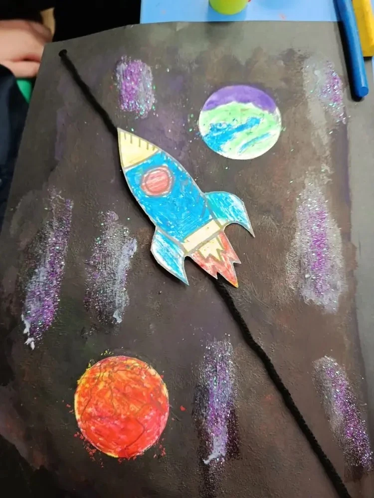 Он сказал: «Поехали!» 🧑🏼‍🚀  🚀 В пятницу ученики 4 класса «Б» проверили свои знания о первом полете в