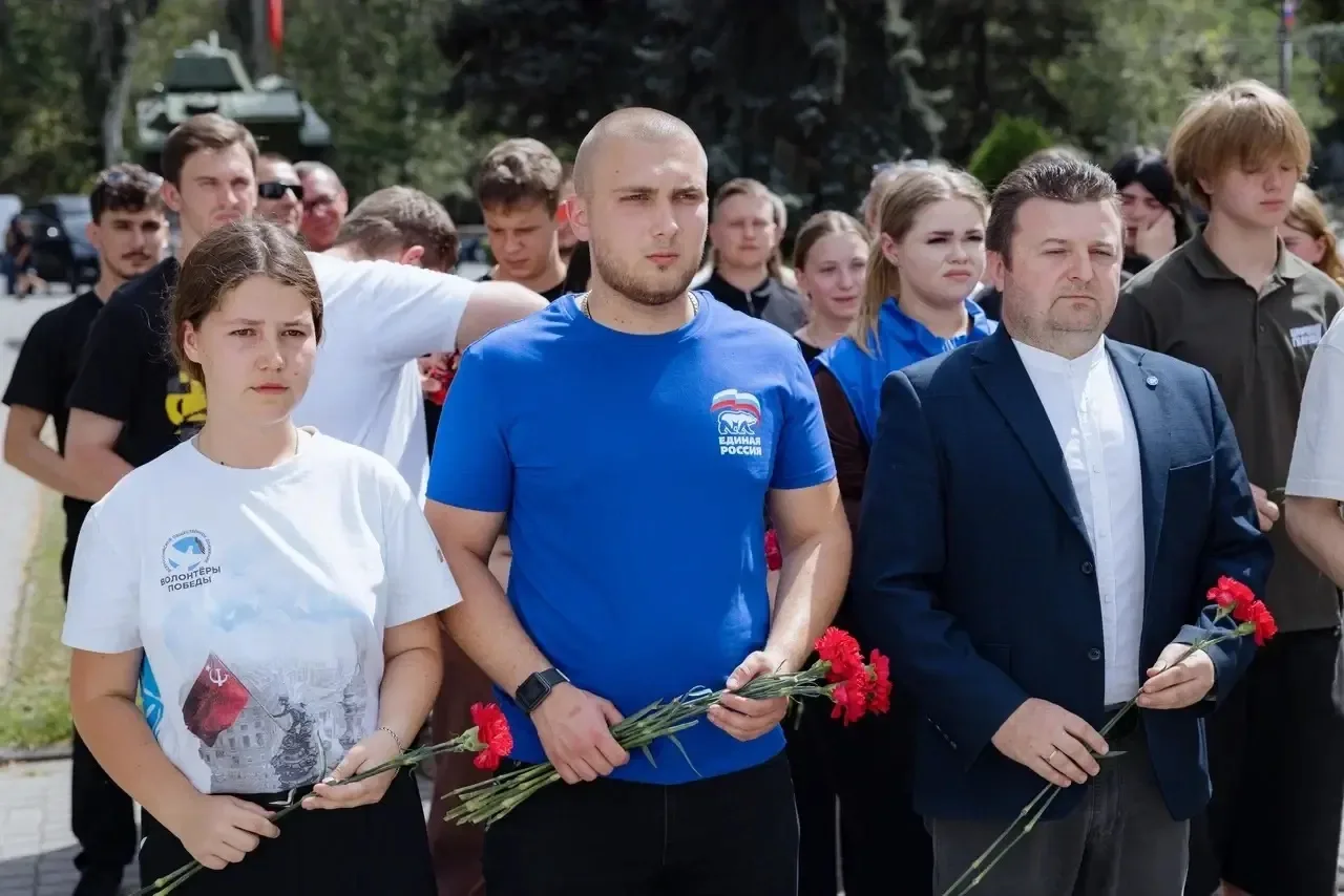 Сегодня вся Запорожская область скорбит по жертвам украинской террористической атаки на...