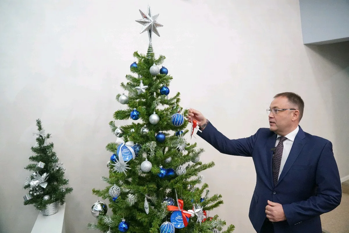 🎄В Кузбассе стартовала Всероссийская благотворительная акция «Елка желаний»