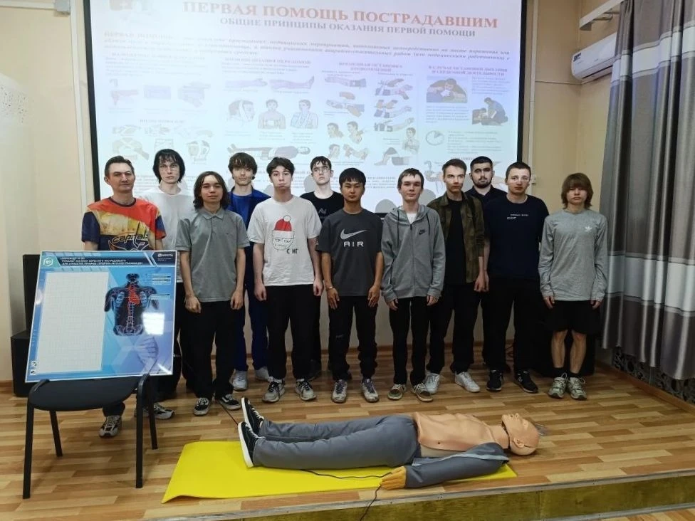 📌 Занятие по оказание первой помощи для будущих медиков