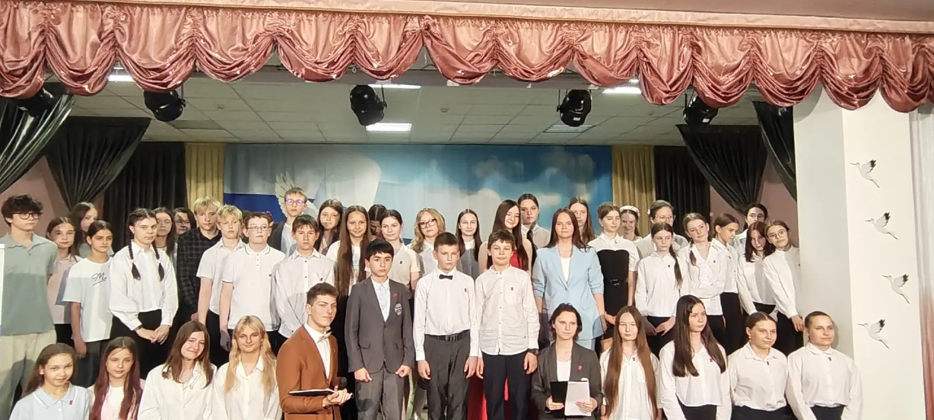 🌟 Наши ученики — в центре важных событий! 🌟

Рады поделиться замечательной новостью: ребята из наш
