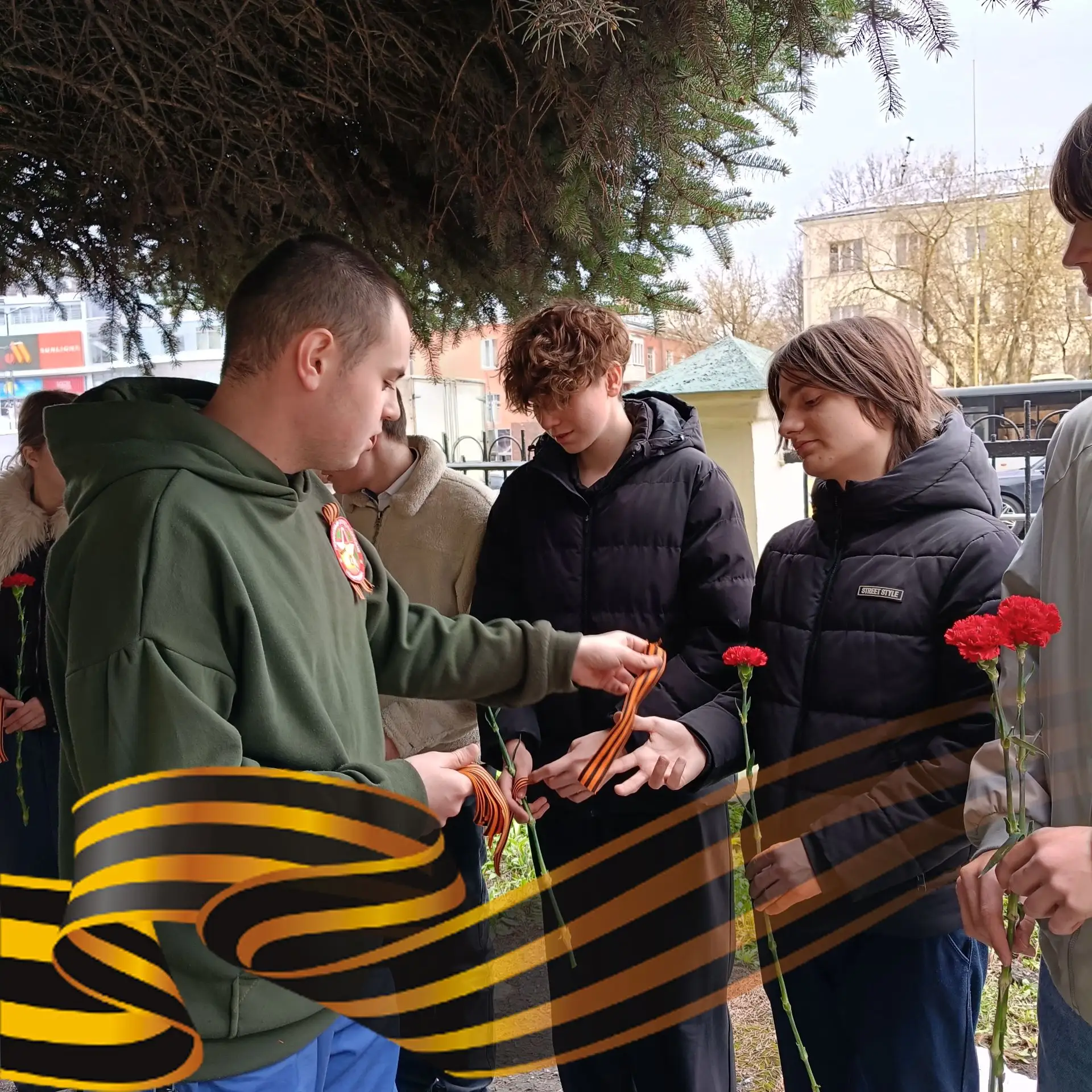 В преддверии великого праздника - Дня Победы - у стен Ивантеевского филиала Московского...