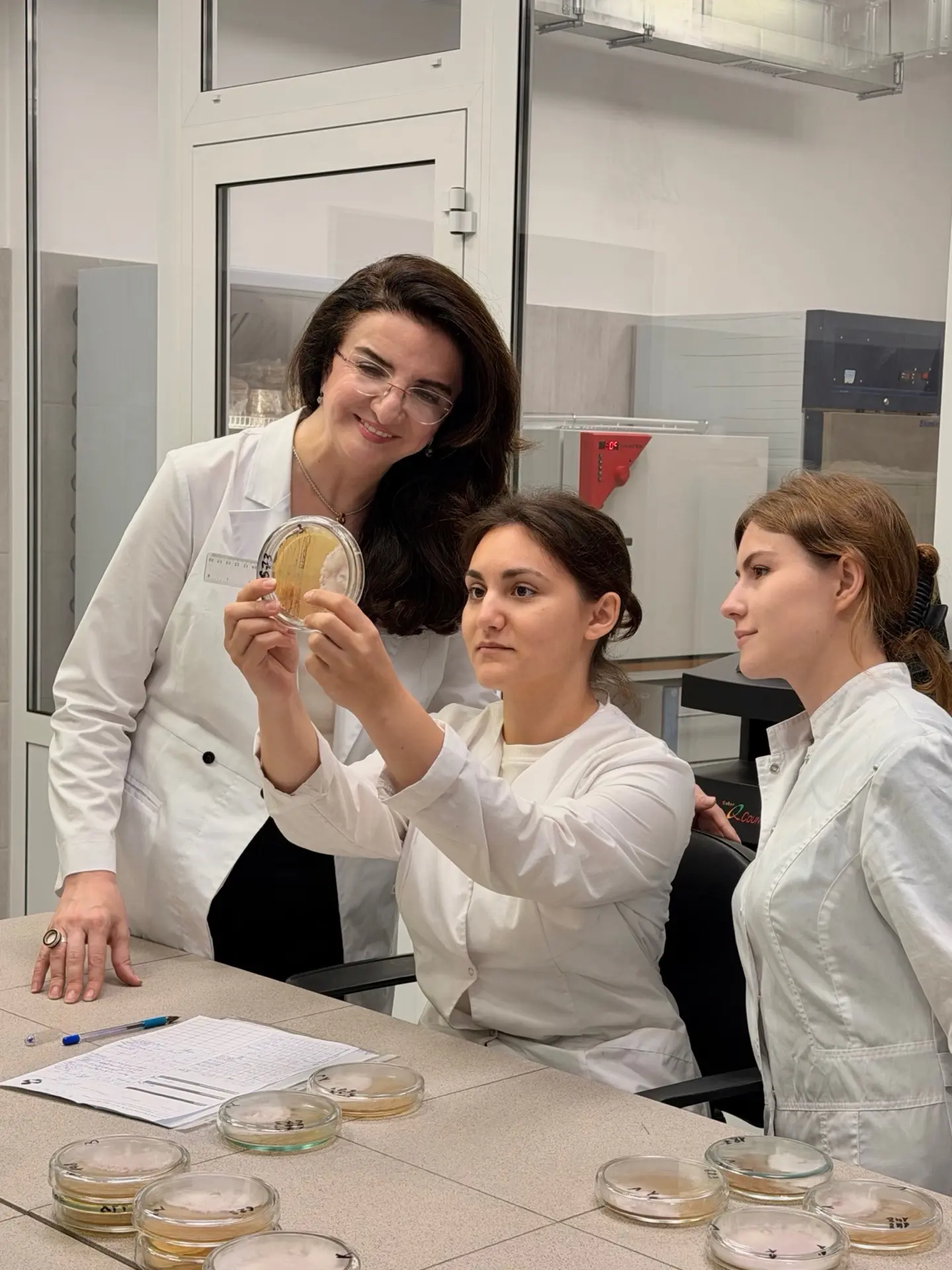 ЛАБОРАТОРИЯ МИКРОБИОЛОГИЧЕСКОЙ ЗАЩИТЫ РАСТЕНИЙ 🔬🌱