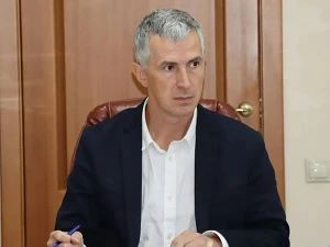 Подрядчик сорвал благоустройство двора в Миассе