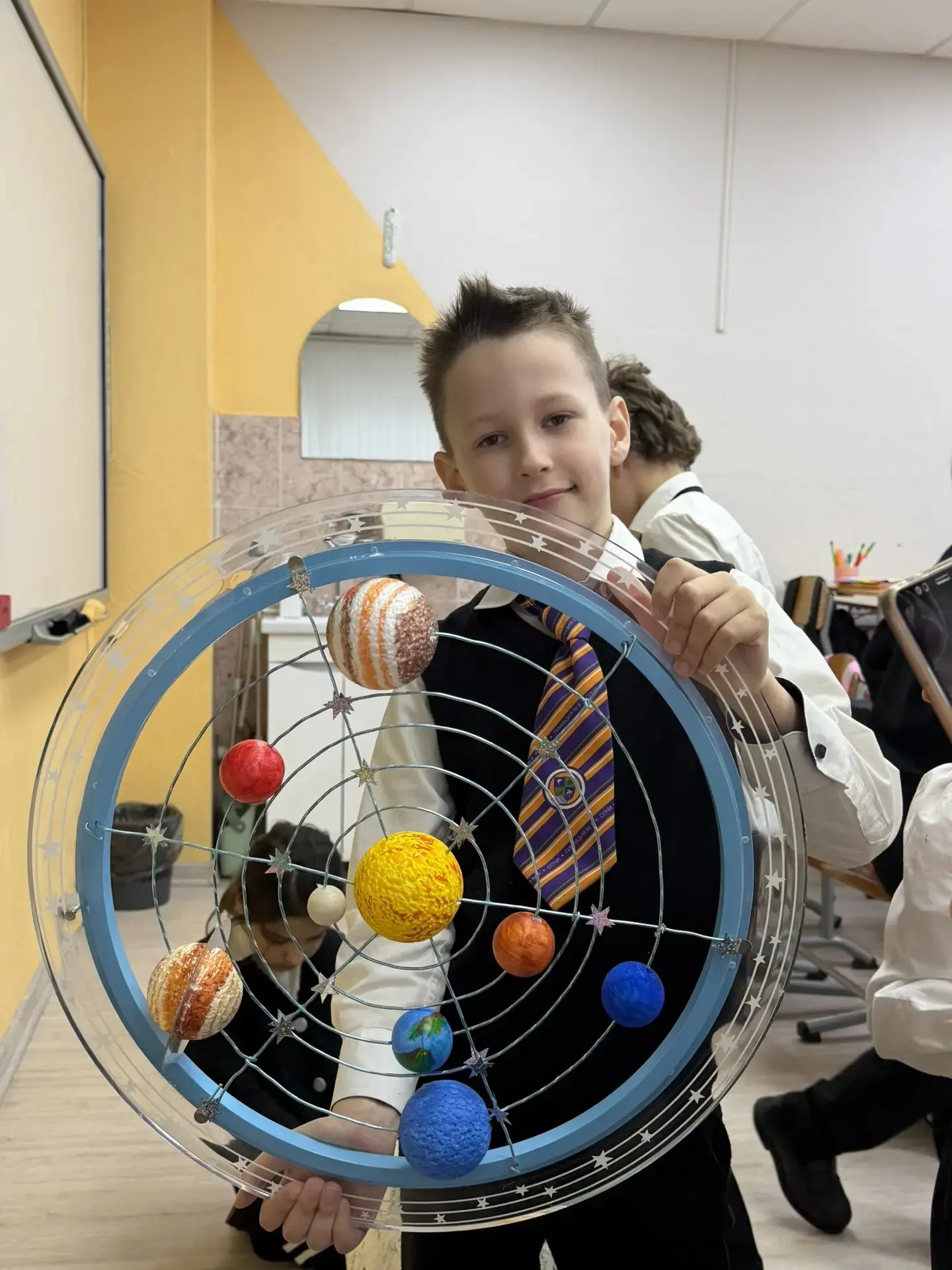 КОСМИЧЕСКИЕ ПРИКЛЮЧЕНИЯ 🚀: НАШИ ЮНЫЕ ИНЖЕНЕРЫ 👩‍🔧👨‍🔧 У ВАС В ОБЪЕКТИВЕ 📸  Всю космическую неделю (а 