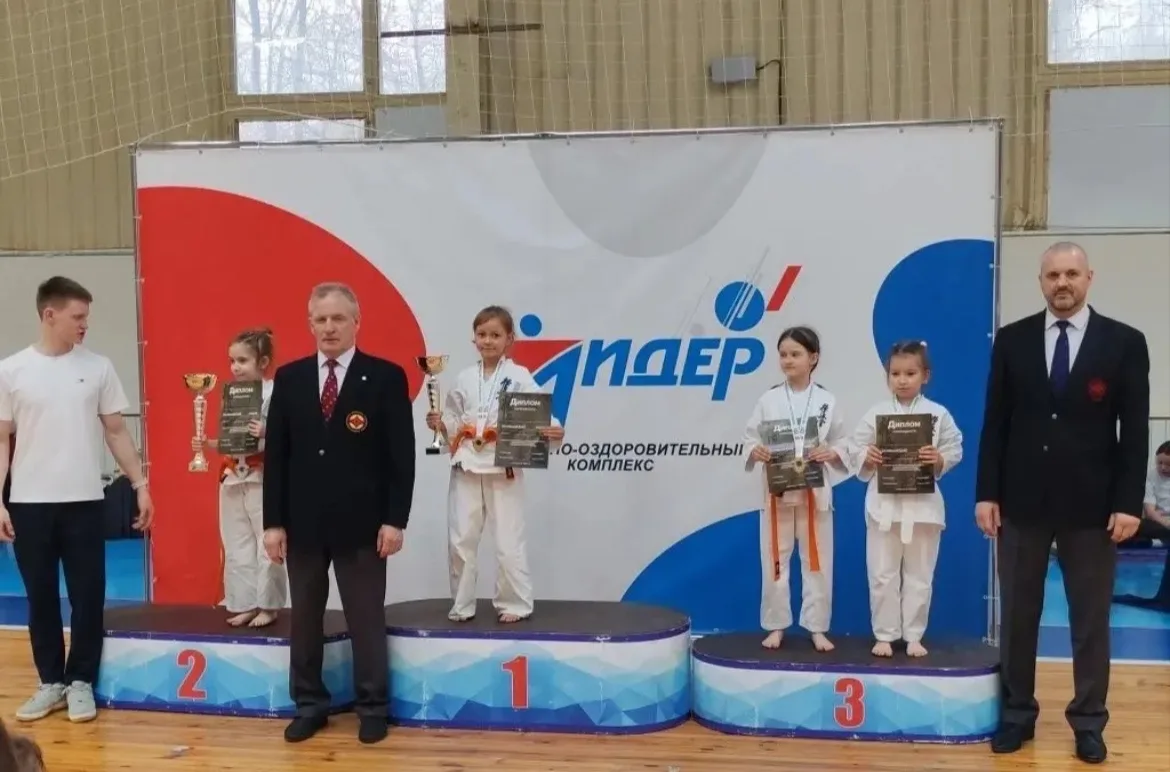 🏆ЮНЫЕ ЧЕМПИОНЫ🏆  🎉В апреле наши ученики вновь доказали, что они — настоящие победители. Спешим подел