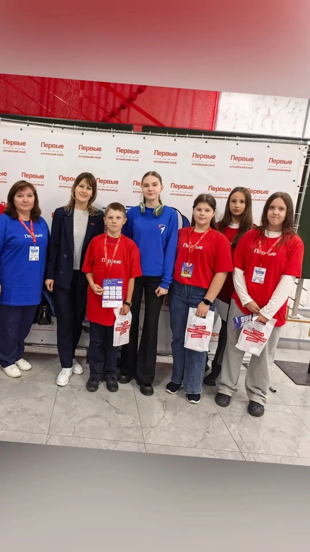 Фото