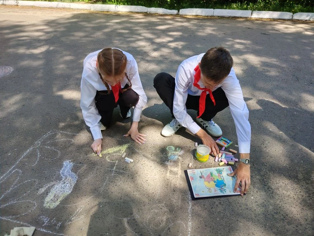 1⃣В рамках деятельности Движения Первых активисты школьных детских организаций приняли участие в кон