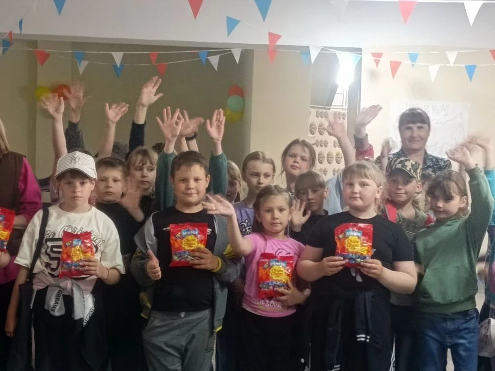 "День Первых" в лагере "Добродеи": Знания, безопасность и отличное настроение!